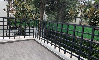 Casa remodelada totalmente con gran ubicación.