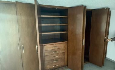 Casa en Venta, Paseos de Churubusco, 5 Recamaras