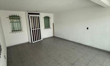 Casa en Venta, Paseos de Churubusco, 5 Recamaras
