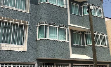 Casa en Venta, Paseos de Churubusco, 5 Recamaras