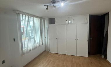 Casa en Venta, Paseos de Churubusco, 5 Recamaras