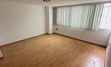 Casa en Venta, Paseos de Churubusco, 5 Recamaras