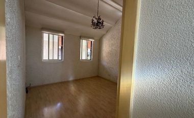 Acogedora Casa en Condominio en Renta en la Calle de Altavista, en San Angel