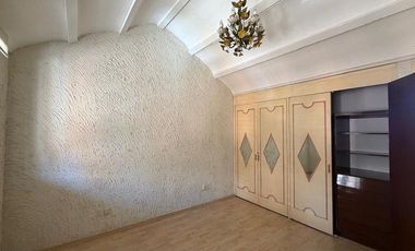 Acogedora Casa en Condominio en Renta en la Calle de Altavista, en San Angel