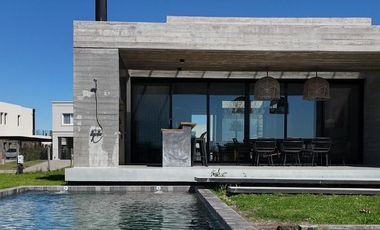 VENTA, CASA, PUERTOS, RIBERAS, LOTE AL 100, 5 AMBIENTES