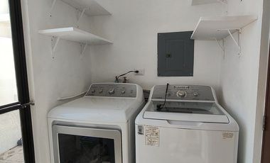 Casa en renta amueblada y equipada Privada Aleza Conkal