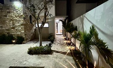 Casa en renta amueblada y equipada Privada Aleza Conkal