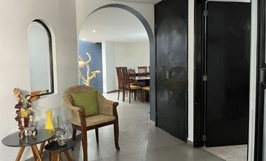 Casa Amueblada en Venta | Arcos del Sur | Zavaleta - Angelópolis | Con Despacho