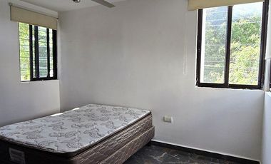 AMPLIO DEPARTAMENTO AMUEBLADO EN COLONIA MEXICO, MERIDA, YUCATÁN.