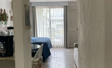 Estudio en renta Plaza Marina, Puerto Vallarta, Amueblado, Coto con alberca