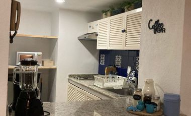 Estudio en renta Plaza Marina, Puerto Vallarta, Amueblado, Coto con alberca