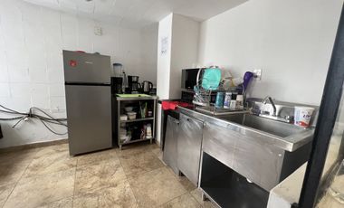 CASA CON USO DE SUELO PARA OFICINAS, COL. FLORIDA