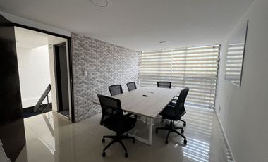 CASA CON USO DE SUELO PARA OFICINAS, COL. FLORIDA