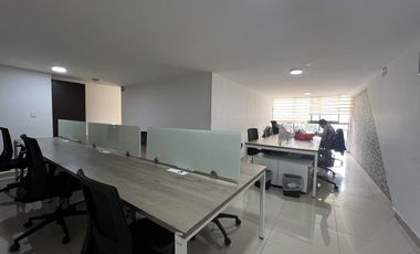 CASA CON USO DE SUELO PARA OFICINAS, COL. FLORIDA