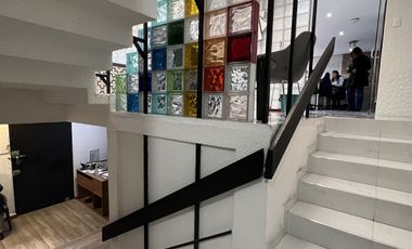 CASA CON USO DE SUELO PARA OFICINAS, COL. FLORIDA