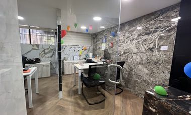 CASA CON USO DE SUELO PARA OFICINAS, COL. FLORIDA