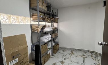 CASA CON USO DE SUELO PARA OFICINAS, COL. FLORIDA
