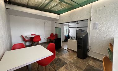 CASA CON USO DE SUELO PARA OFICINAS, COL. FLORIDA