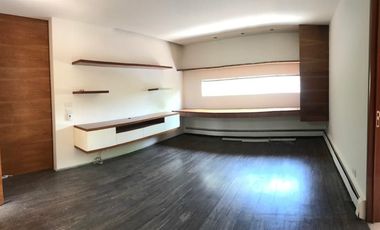 CASA EN RENTA EN LOMAS DE CHAPULTEPEC.