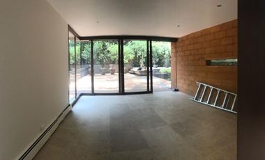 CASA EN RENTA EN LOMAS DE CHAPULTEPEC.