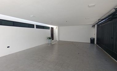 Renta de casa de Lujo Amueblada Fraccionamiento Montebello