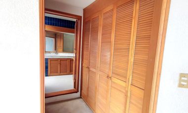 Casa en VENTA con amplio jardín