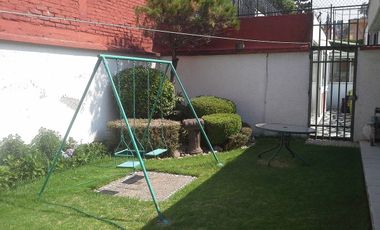 CASA EN RENTA EN LA HERRADURA