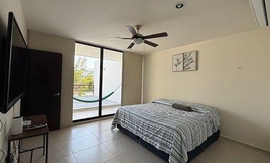 CASA EN RENTA PARQUE CENTRAL, Privada al Norte de Mérida, Yucatán