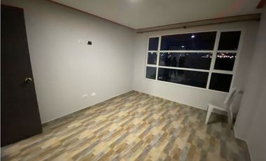 Arriendo Casa con Bodega en Boita