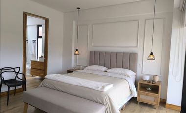 Casa en Arriendo Amoblada en El Retiro