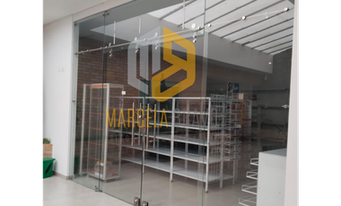 SE VENDE  LOCAL COMERCIAL EN EDIFICIO MODERNO. SC