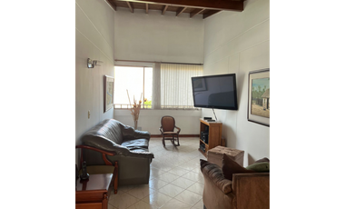 Venta Apartamento Ultimo piso Laureles-La Consolata
