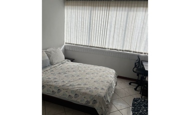 Venta Apartamento Ultimo piso Laureles-La Consolata