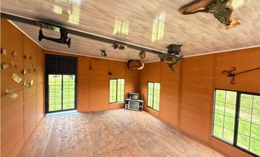 Venta Lote Comercial via la vega