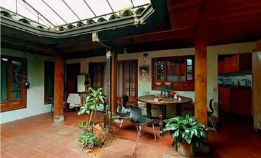 VENDO CASA EN CAJICA CUNDINAMARCA PARA REMODELACION O NUEVO PROYECTO