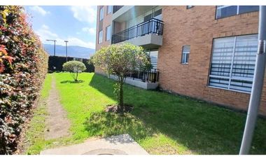 VENDO EXCLUISIVO APARTAMENTO ESQUINERO EN EL PRIMER PISO, EN CAJICA