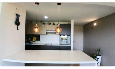 VENDO EXCLUISIVO APARTAMENTO ESQUINERO EN EL PRIMER PISO, EN CAJICA