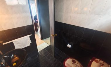 Casa en Unidad Vicente Guerrero, Iztapalapa con 3 rec y 1 baño