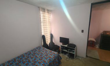 Casa en Unidad Vicente Guerrero, Iztapalapa con 3 rec y 1 baño