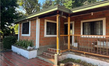 Se Arrienda Casa Finca en Guarne, Vereda la Clara