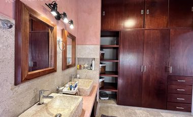 Casa en venta en Valladolid, súper equipada