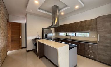 Casa en Arriendo en El Retiro