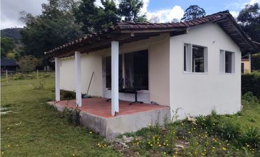 Se Arrienda Apartamento en Vereda la Mulona, Guarne