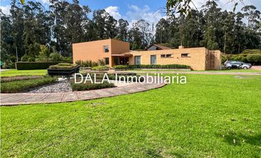 SE ARRIENDA CASA SECTOR CANELON EN CAJICA