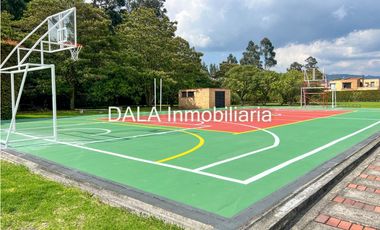 SE ARRIENDA CASA SECTOR CANELON EN CAJICA