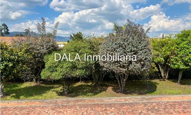 SE ARRIENDA CASA SECTOR CANELON EN CAJICA