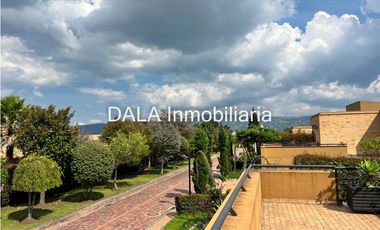 SE ARRIENDA CASA SECTOR CANELON EN CAJICA