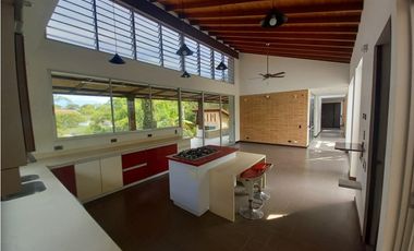 VENTA CASA CAMPESTRE VIA AL EDEN ARMENIA QUINDIO