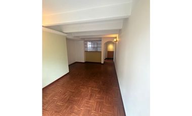 SE VENDE APARTAMENTO EN EL SECTOR VILLA HERMOSA
