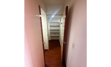 SE VENDE APARTAMENTO EN EL SECTOR VILLA HERMOSA